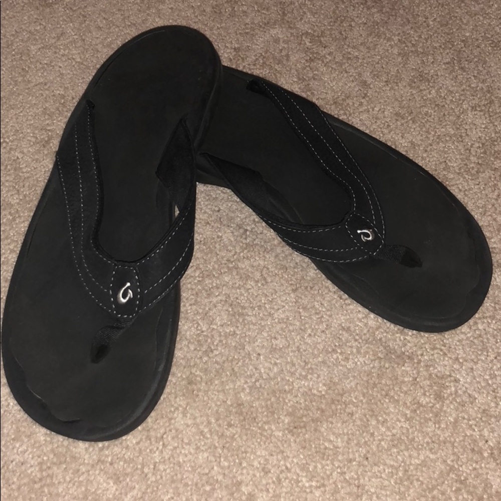 OluKai ohana sandals